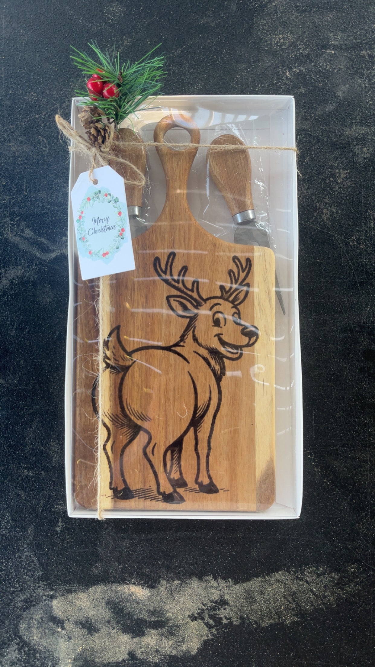 Caked Reindeer Gift Set
