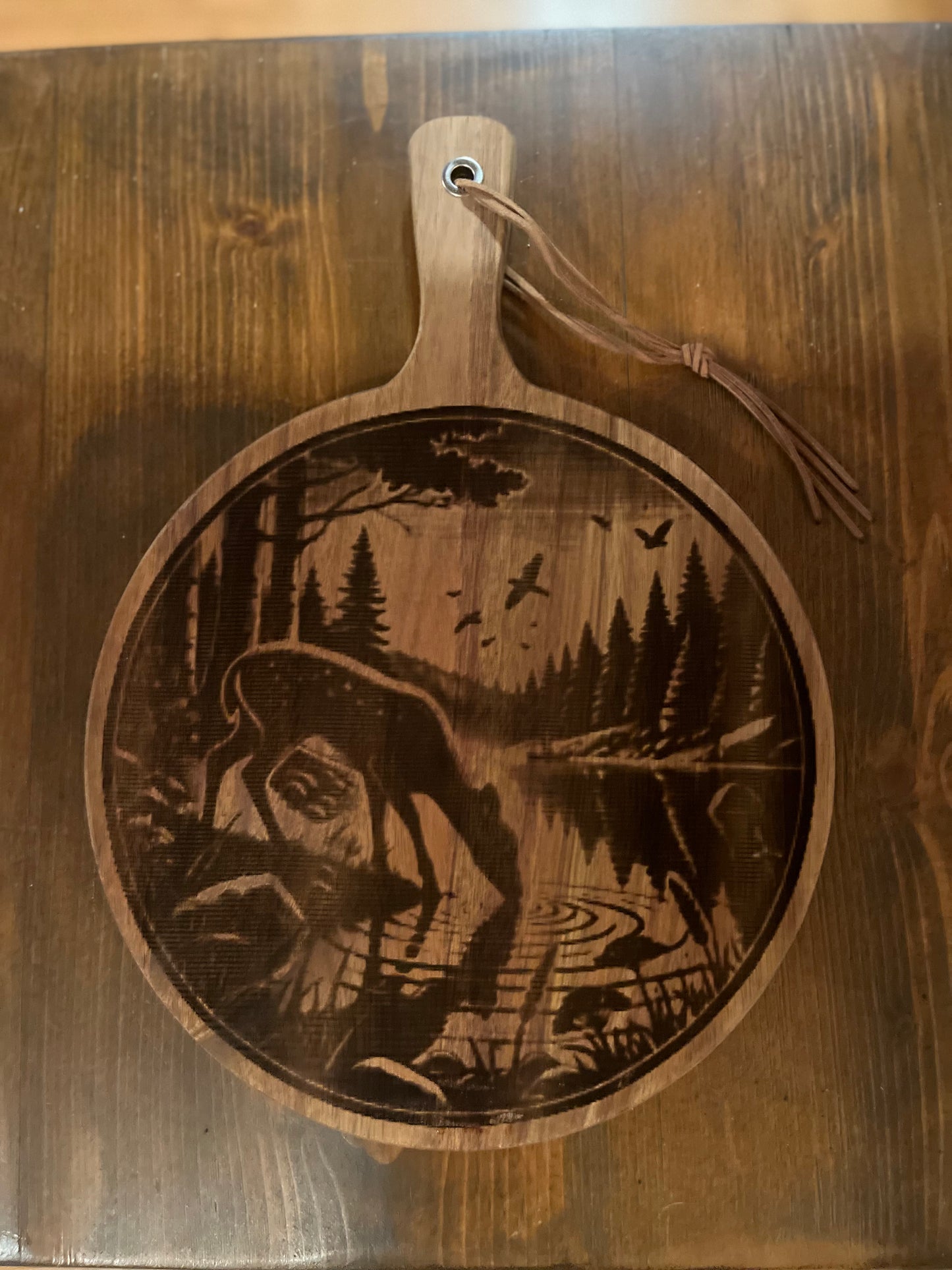 Medium Deer Scene Handle Board
