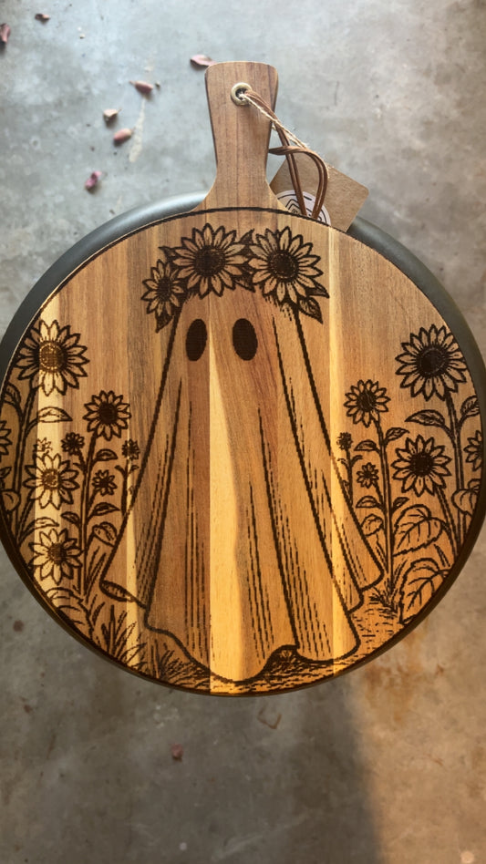 Large Round Ghost Crown B