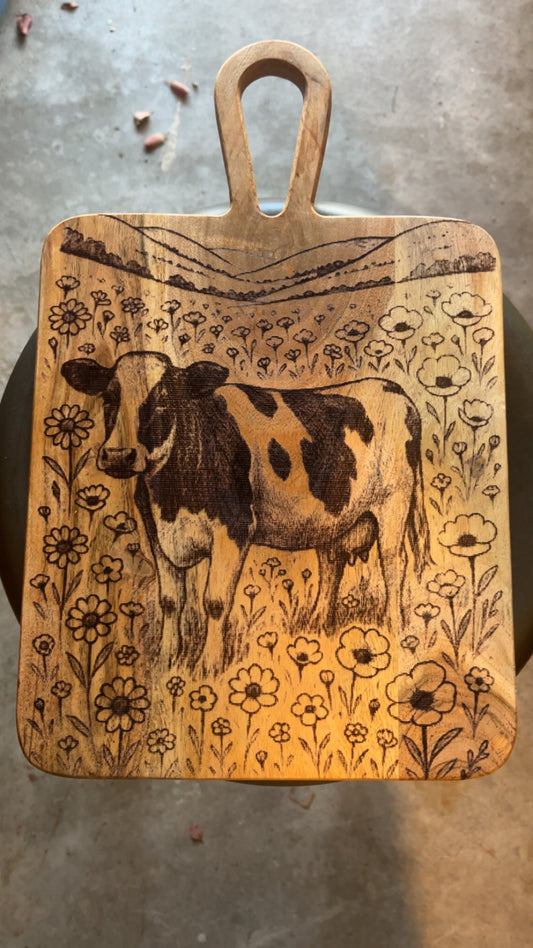 Medium Handle Cow Scene
