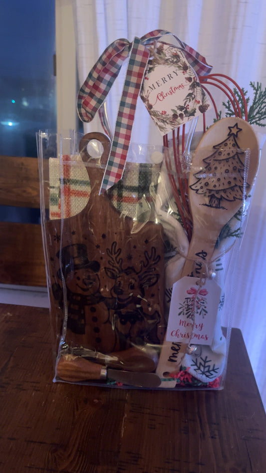 Snowman holiday gift bag