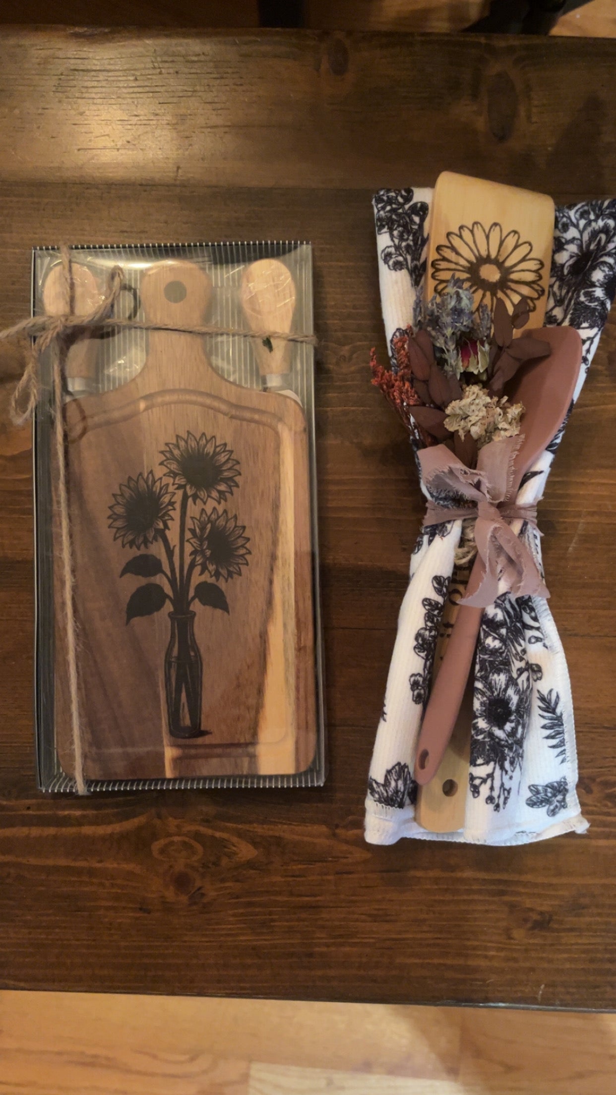 Sunflower Gift Bag Set